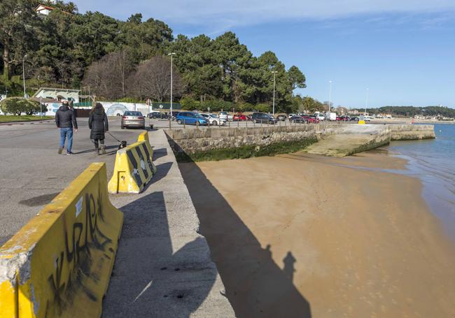 La Fenómeno, en la parte más cercana a Los Peligros, la playa que tradicionalmente aparecía y desaparecía cada año.