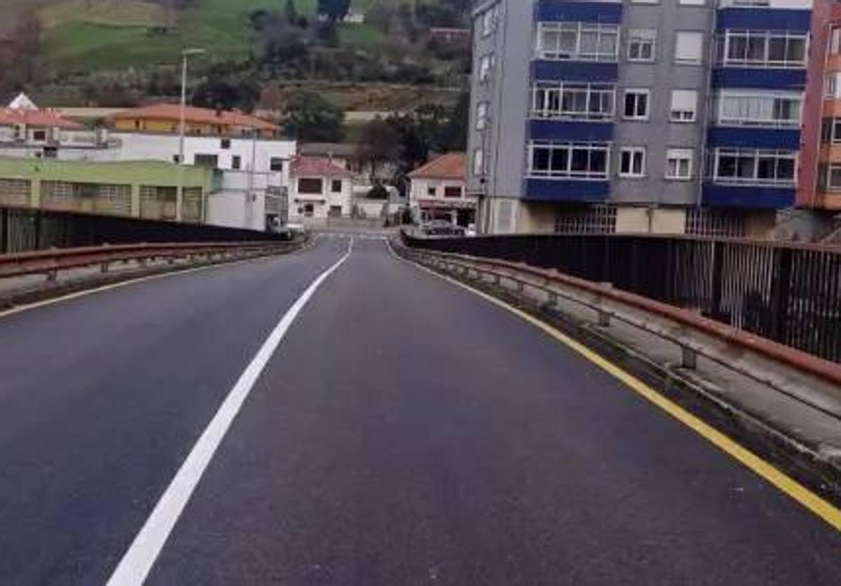 ACPT acusa al Ayuntamiento de querer asfaltar dos veces el mismo tramo de carretera