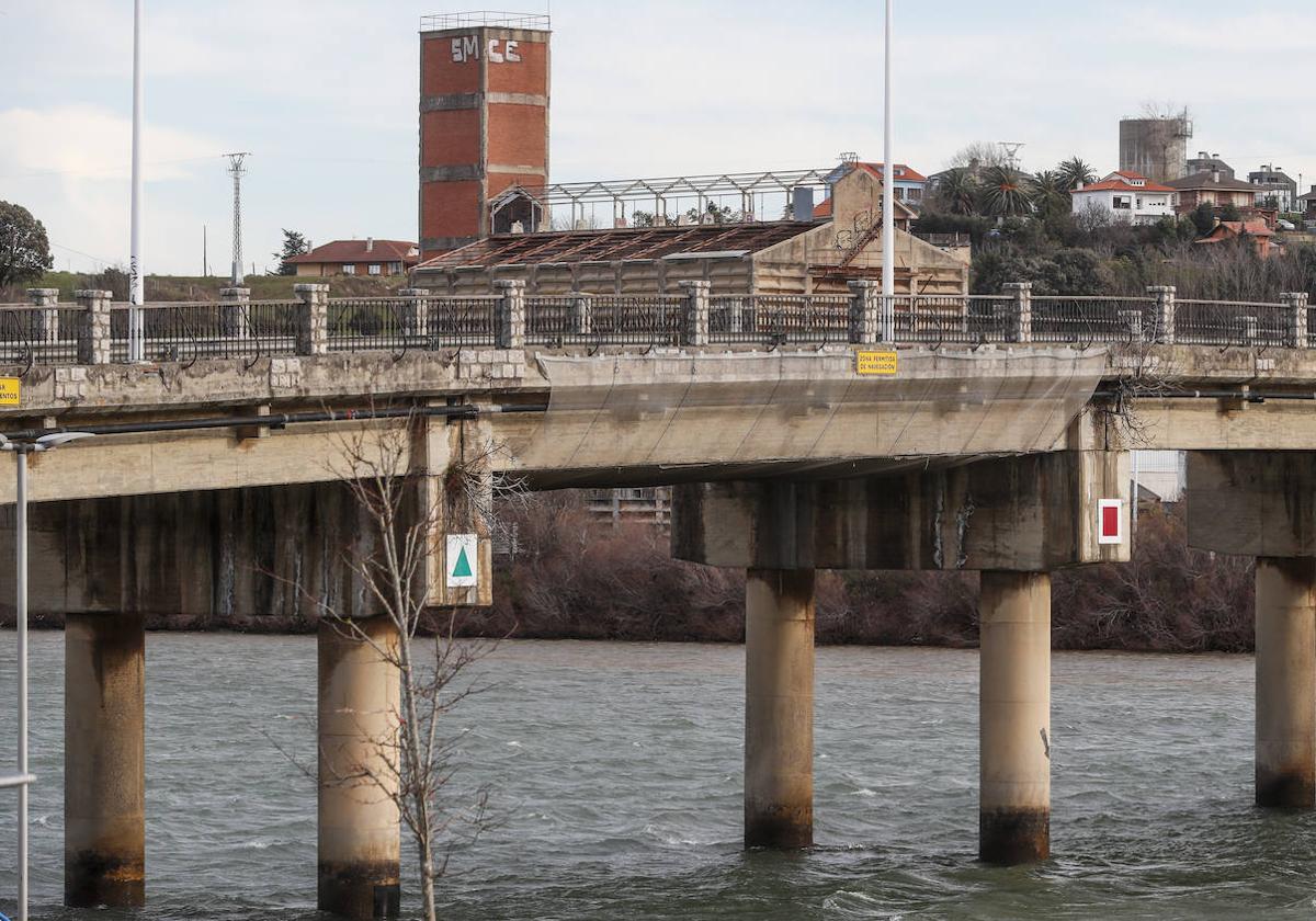 El Puente de inauguró en 1966