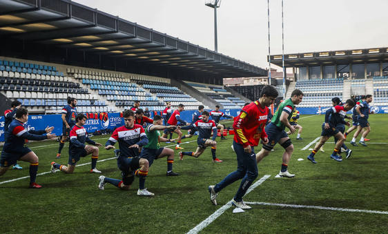 Los jugadores de la selección española realizan en El Malecón el último entrenamiento de cara al encuentro ante Georgia.