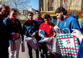 Los Leones, de paseo por Torrelavega