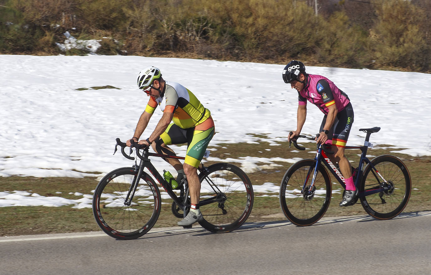 Las imágenes del Triatlón Blanco de Reinosa