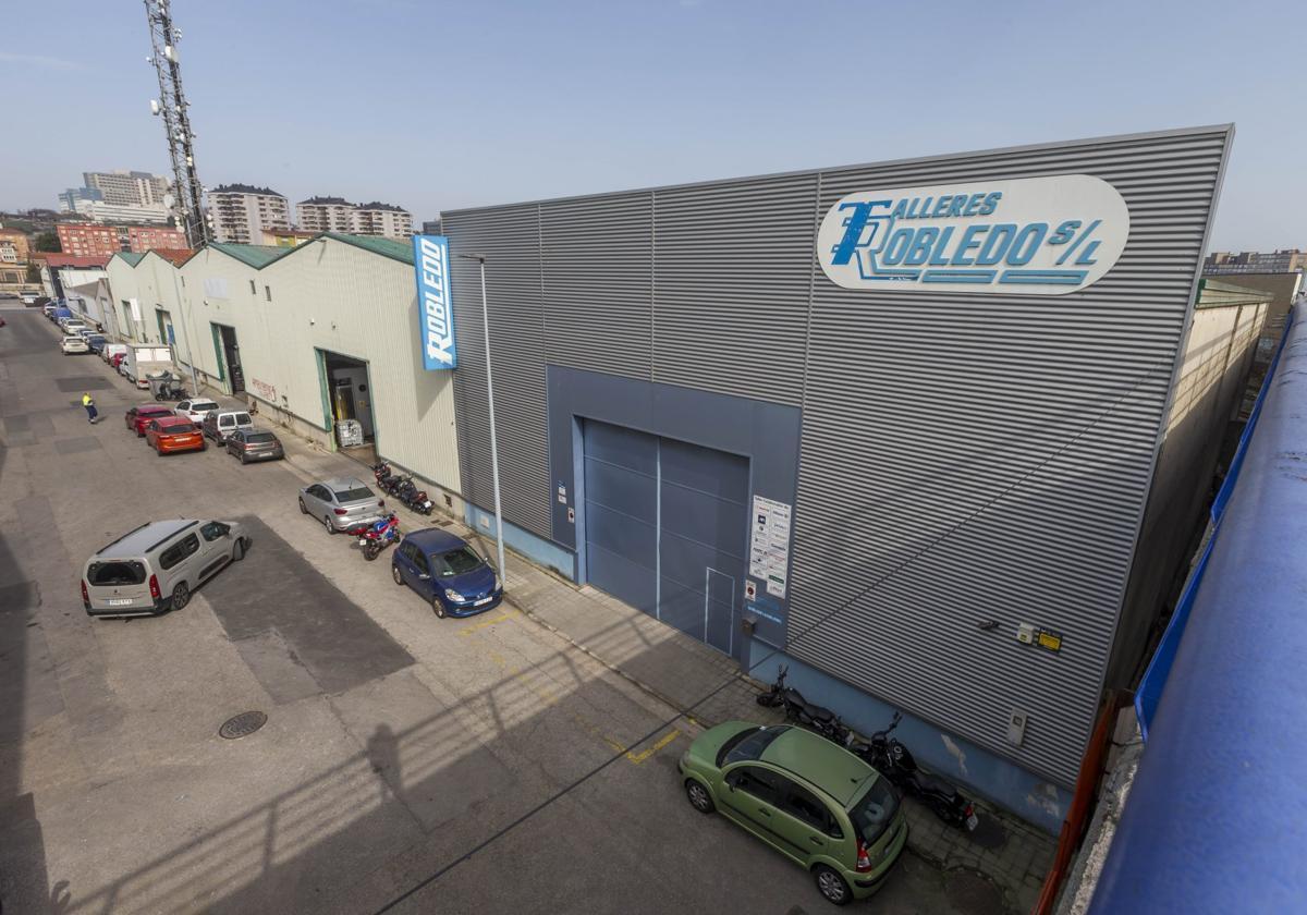 Grupo Robledo cierra sus talleres de Santander y Barros después de más de 50 años de actividad