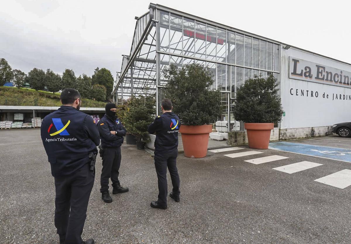 Ocho detenidos en la macrooperación policial por mordidas en la Consejería de Obras Públicas