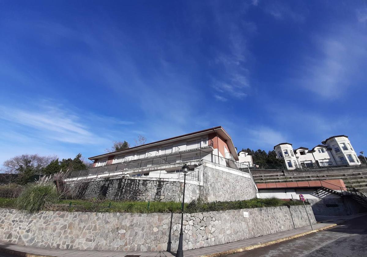 Viviendas legalizadas por elAyuntamiento en Mioño.