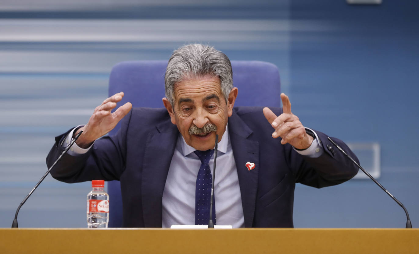 «Yo no soy corrupto, yo no he robado nunca nada. ¿Cómo voy a consentir que lo hagan los demás?», ha dicho Revilla este viernes.