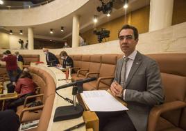 El diputado de Vox Armando Blanco, en el Parlamento.