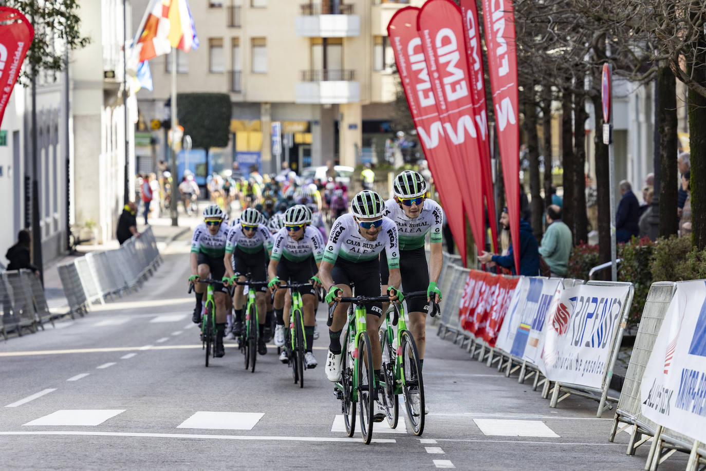 El Caja Rural fue uno de los equipos más activos de la carrera.