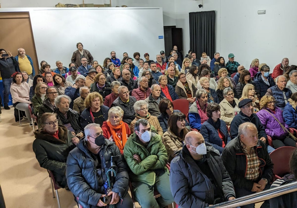 Asistentes a las segundas jornadas puestas en marcha desde la Concejalía de Medio Ambiente.