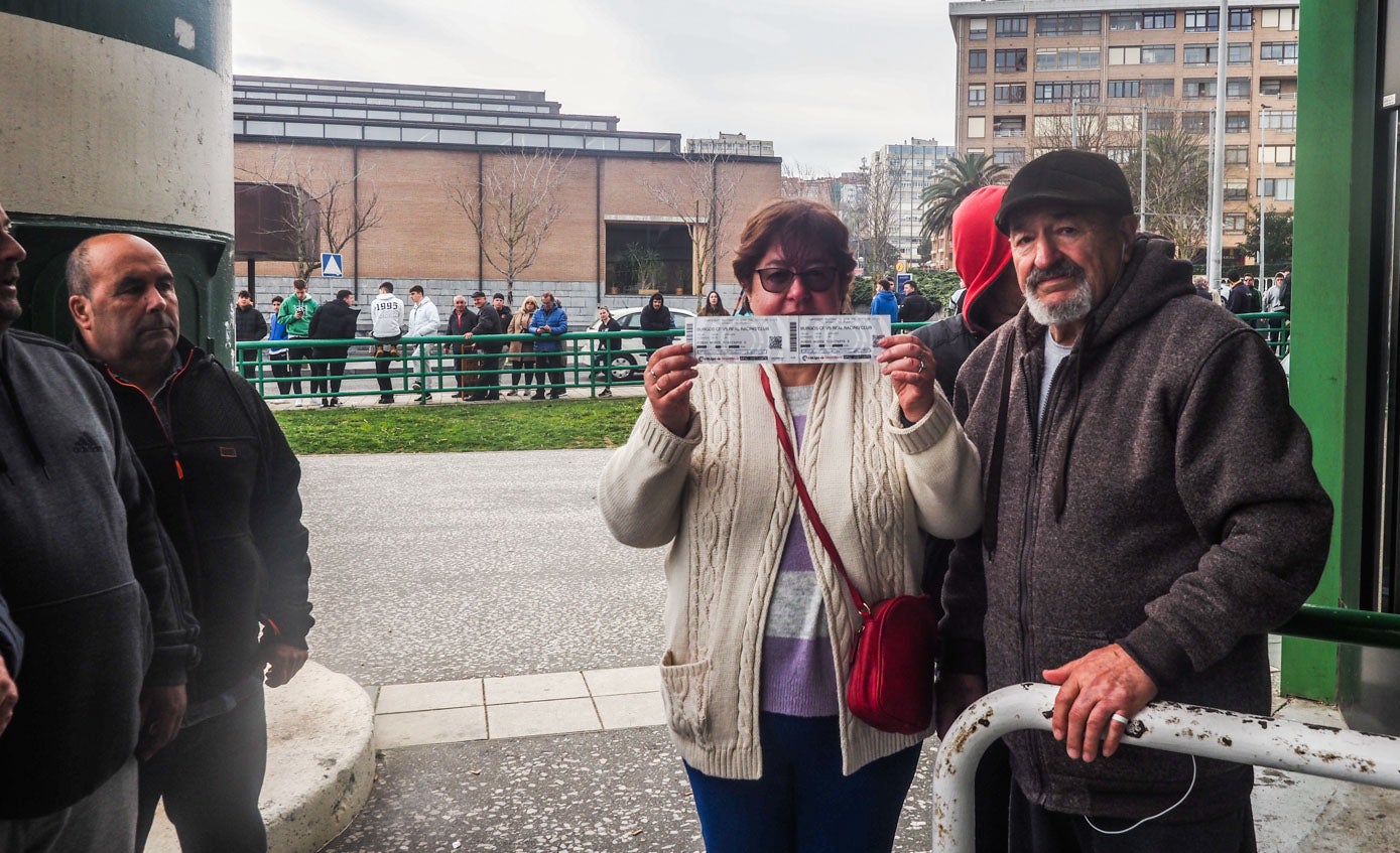 Las primeras entradas en venderse, premio a una larga espera.