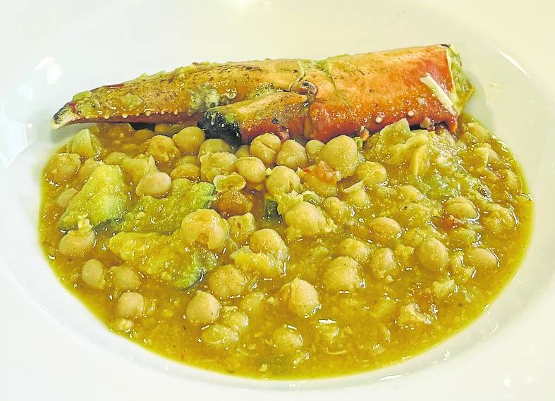 Garbanzos con bogavante.