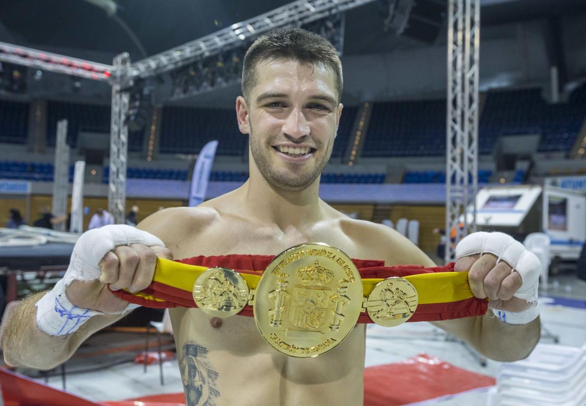 Jon Míguez, tras su última defensa victoriosa del Campeonato de España.