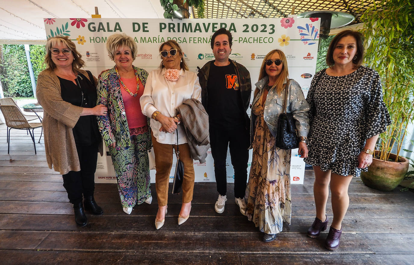 Maite Rodríguez, Cristina Miguel, Maite Eguren, Sergio García de Noguera, Teresa de Noguera y Rosa María Anuarbe. 