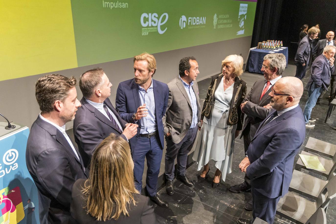 Raúl Huerta, Íñigo Noriega, Felipe Piña, Carlos Fernandez, Marina Lombó, Luis Revenga y Luis Manuel Taboada