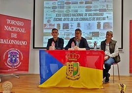 Javier Conde, Luis Ignacio Argumosa y Pablo Cosío en la presentación del torneo.