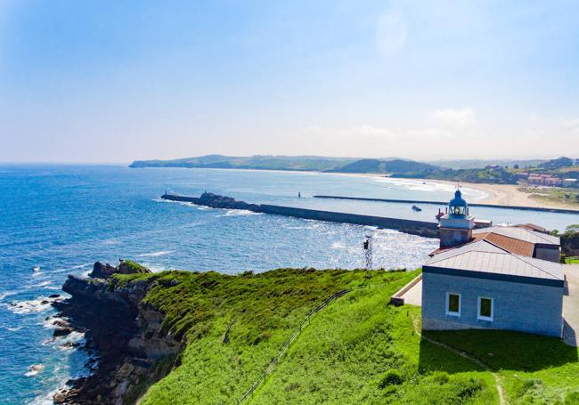 Panorámica desde el Faro Punta de la Silla.