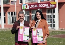 El alcalde de Bezana, Alberto García Onandía, y la concejala de Cultura, Nuria Cardenal, durante la presentación del programa cultural.