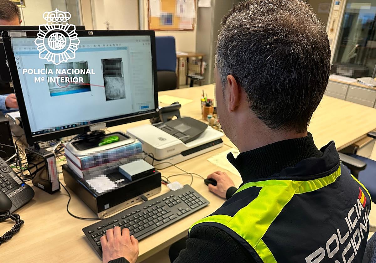 Detenida por robar cien euros y herramientas del interior de un coche