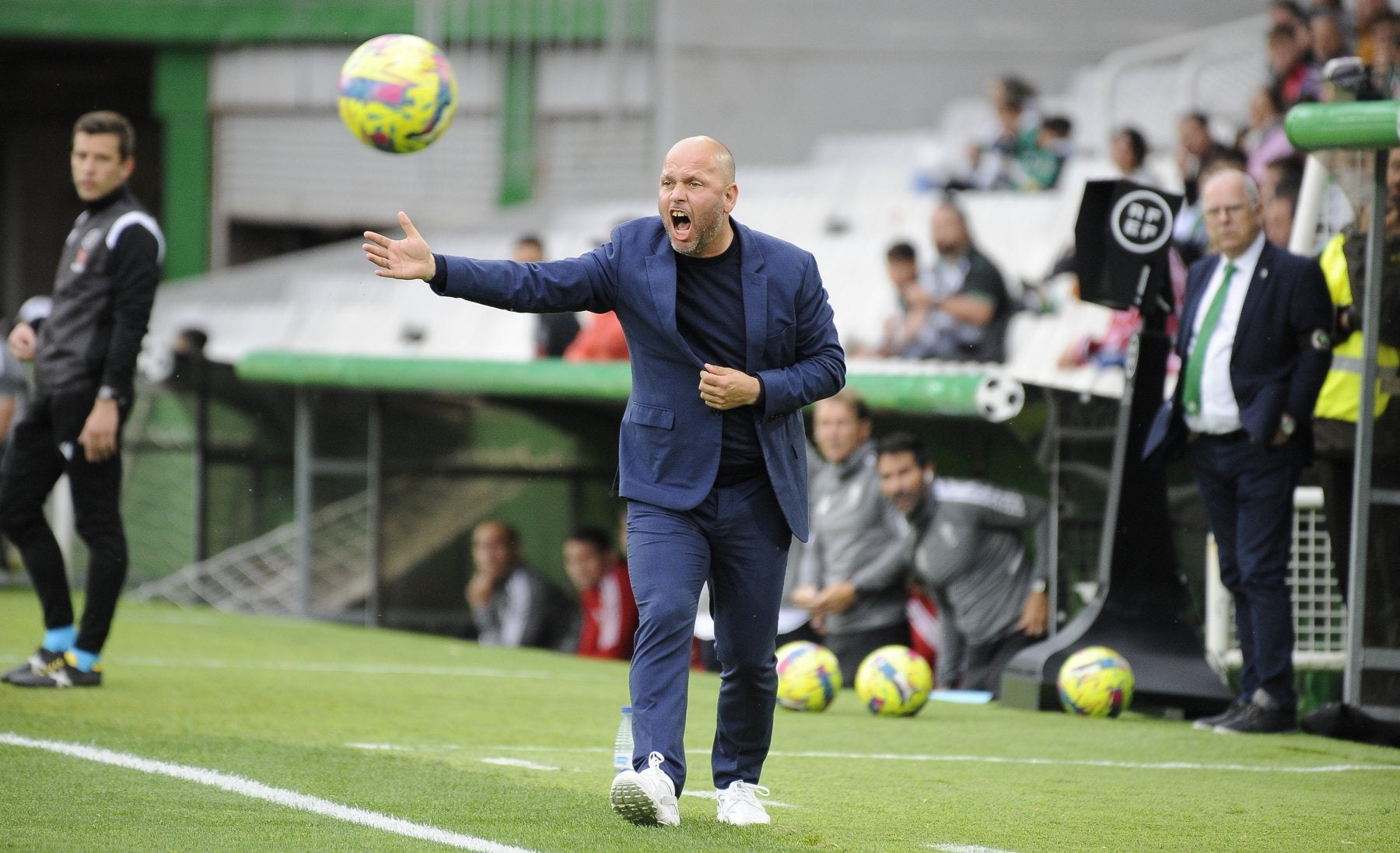 «Todos los jugadores que entran aportan. Ese es el camino»