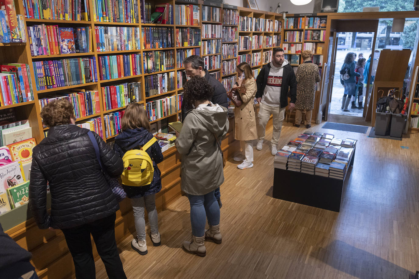 Los lectores no se quisieron perder la oportunidad de sumarse a una celebración que precede a la Feria del Libro, prevista en junio.