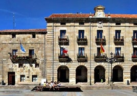 Sede del Ayuntamiento de Reinosa.