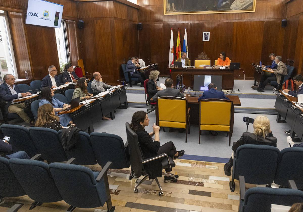 Última sesión plenaria de la legislatura