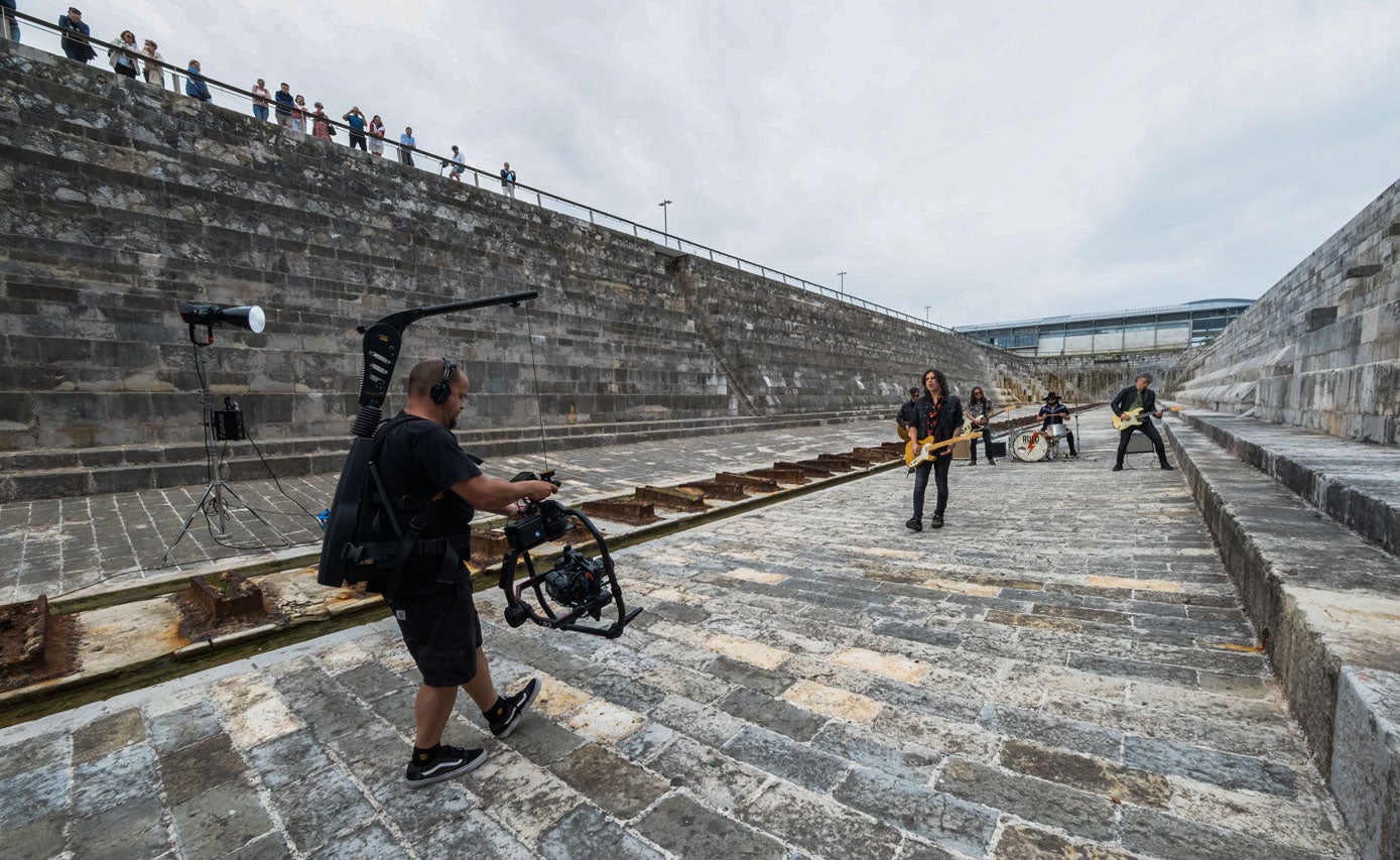 Tiene mucho de especial el lugar de grabación seleccionado por Rulo para el primer videoclip de su próximo disco: el dique de Gamazo