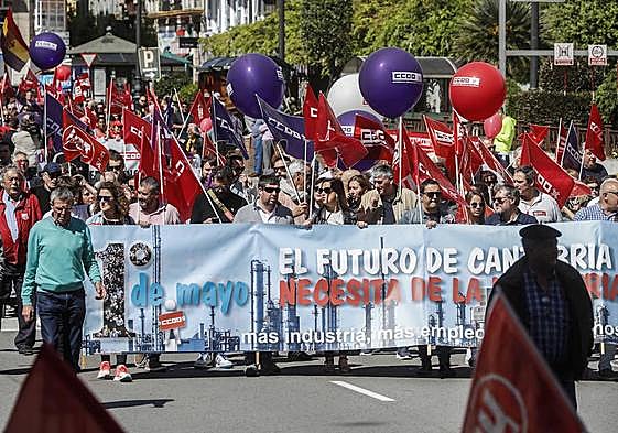 La manifestación partió pasadas las doce del mediodía de la calle Jesús de Monasterio