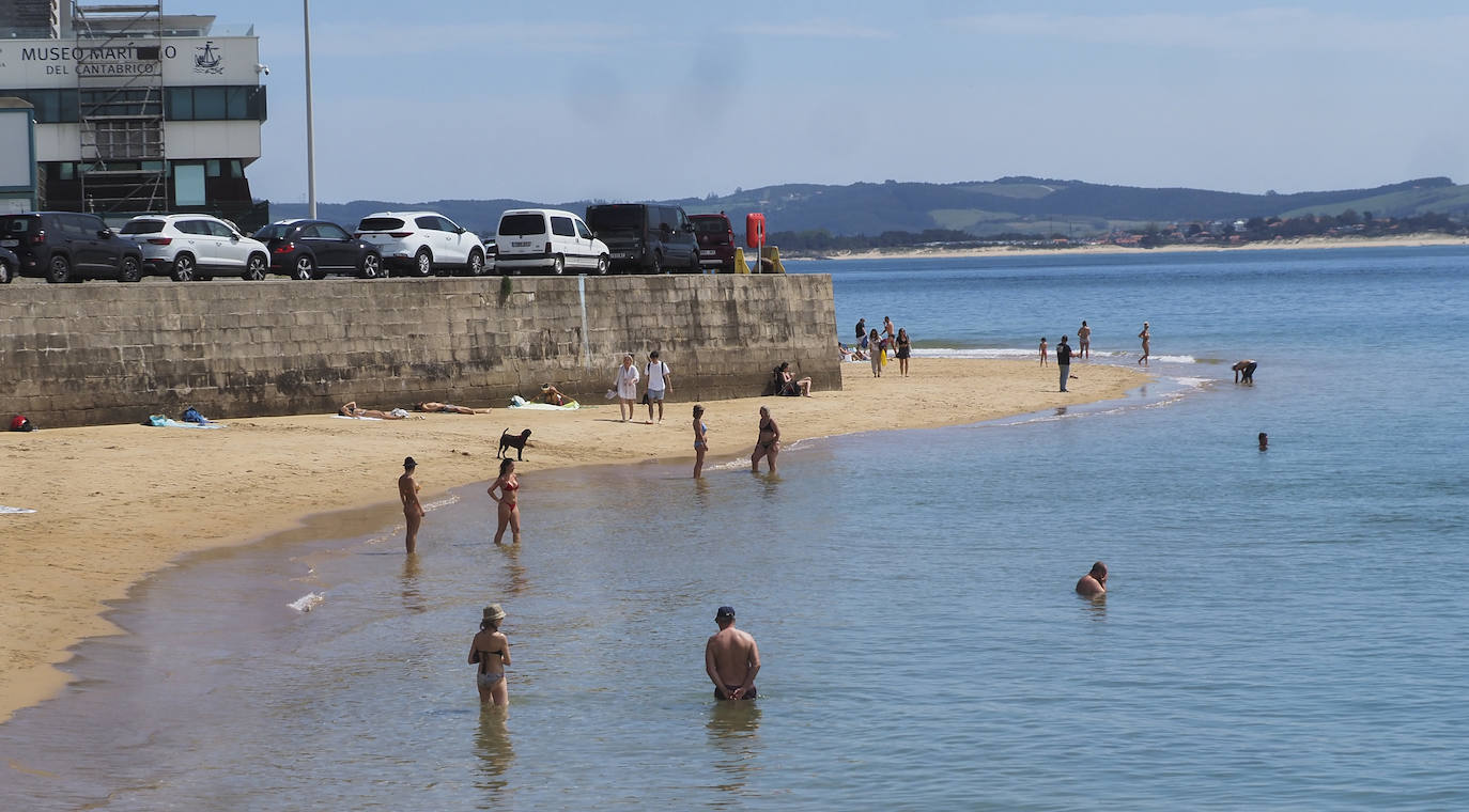 Una jornada con 34 grados que acabó en galerna