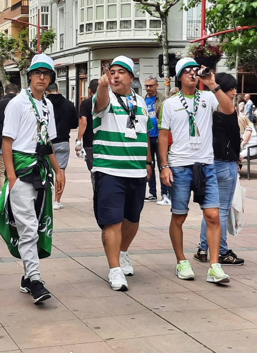 Hasta la ciudad burgalesa se han desplazado numerosos aficionados del Racing