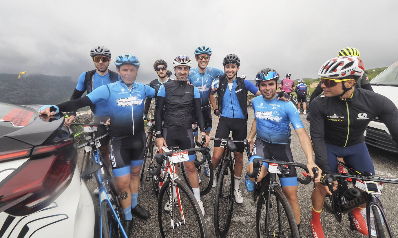 La marcha, no competitiva, se prestaba a inmontarlizar el día.