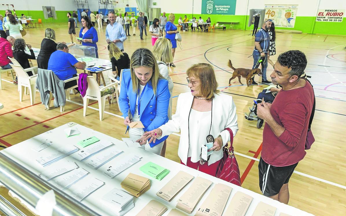 La participación ha sido del 70,74% en el municipio, con apoyo masivo al PP.