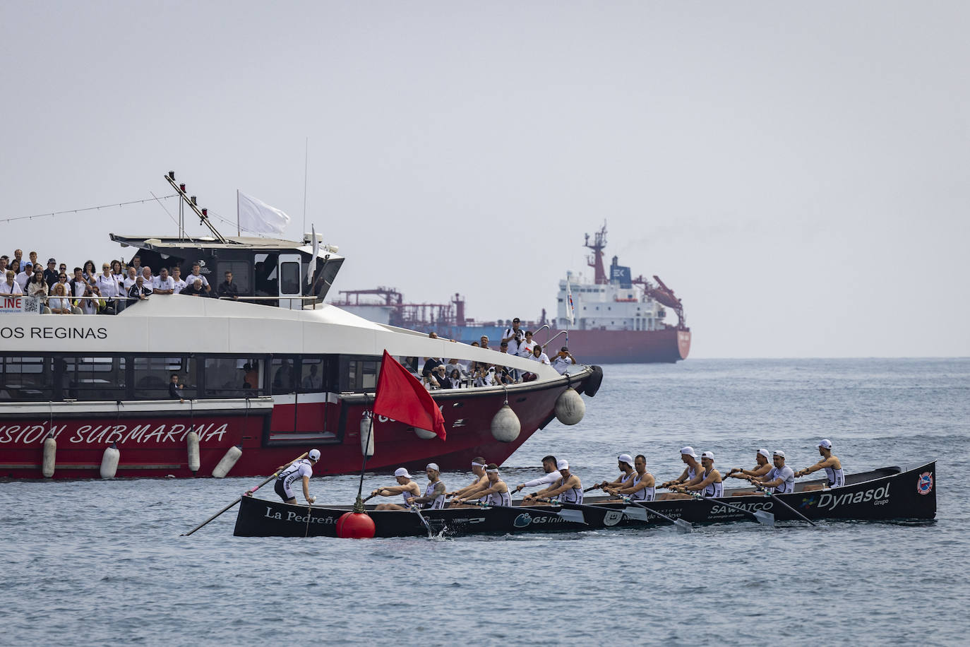 Pedreña, a su llegada a la bahía.