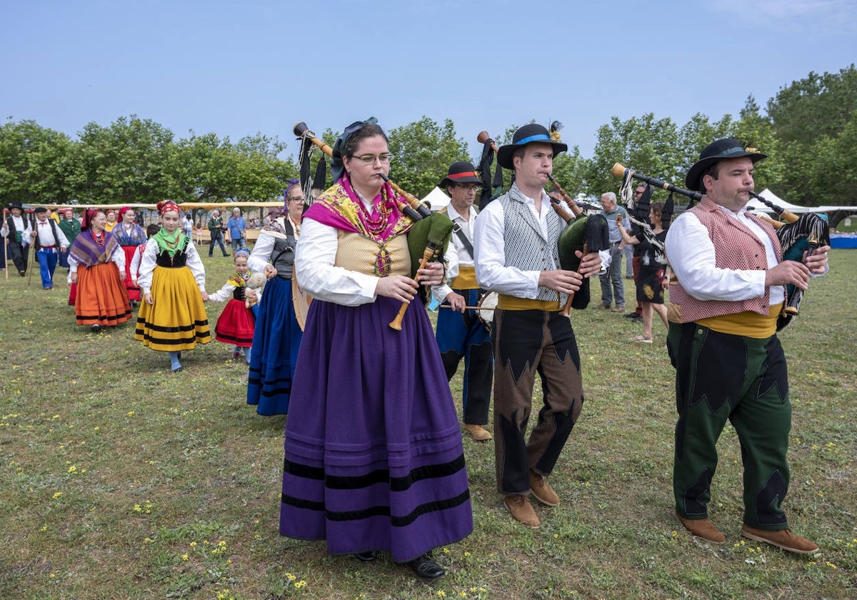 El Día Infantil de Cantabria, en imágenes