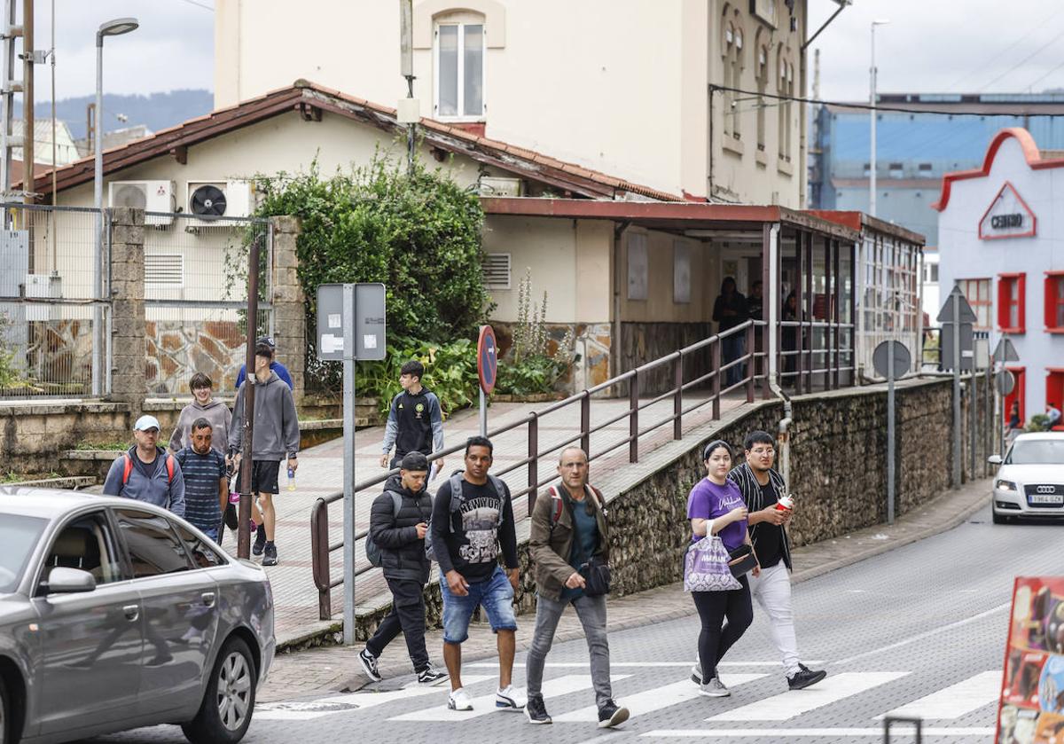 De una estación a otra: Así es el transbordo entre Maliaño y Muriedas