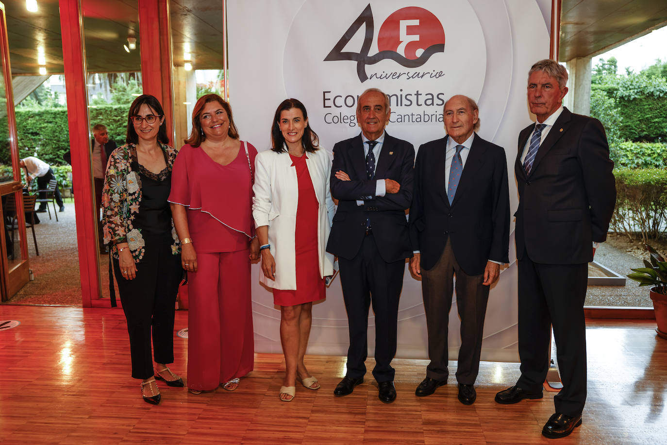 Adela Sánchez, Rosa Esguevillas, Gema Igual, Fernando García, Eduardo Zúñiga y Rodolfo Rodríguez