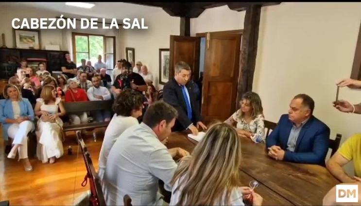 Óscar López Toma posesión en Cabezón de la Sal