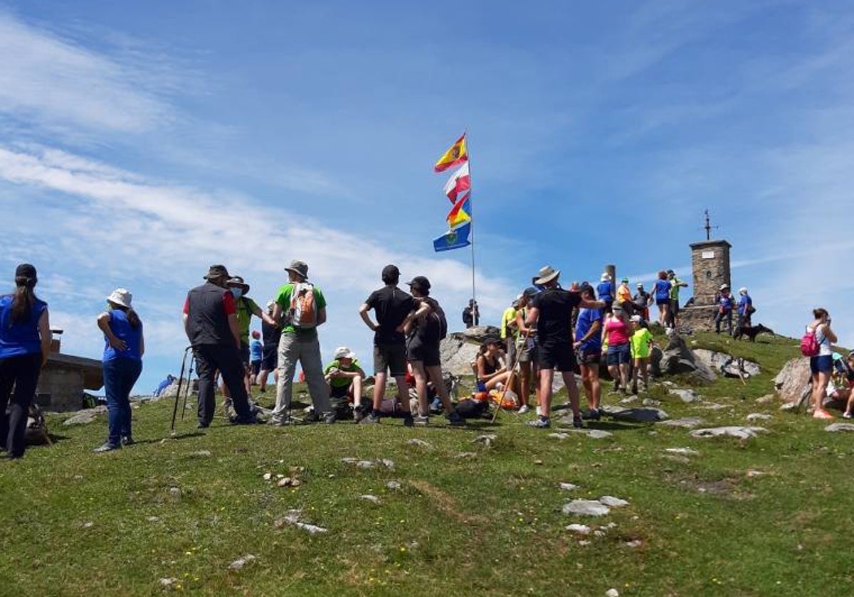 El pico de la Garita será de nuevo el epicentro de una tradicional fiesta de la montaña.