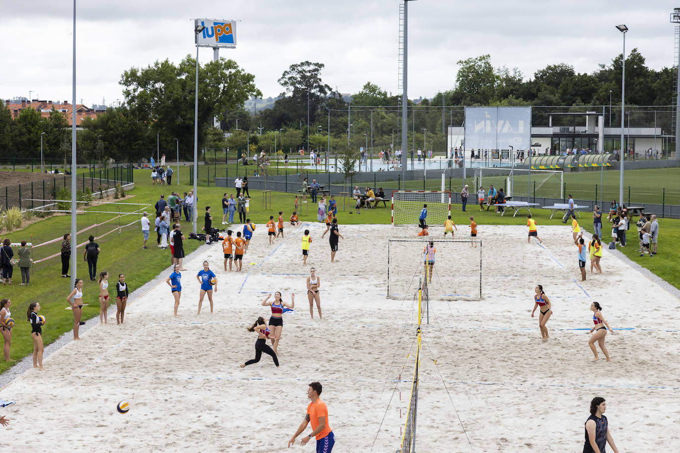 Campos de arena, novedad en Torrelavega.