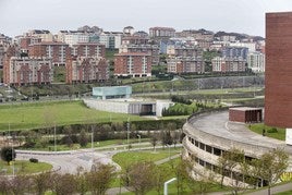 Vista general de la Avenida de los Castros