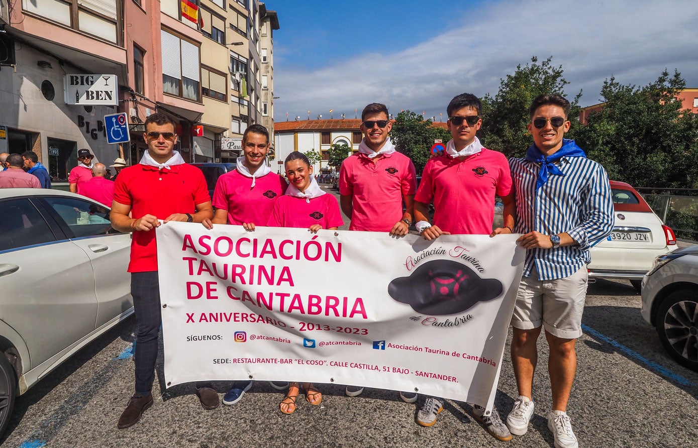 Mario Pacheco, José Miguel Álvarez, Mara Corrales, Quique Serrano, Jaime Corti y Javier Correa.