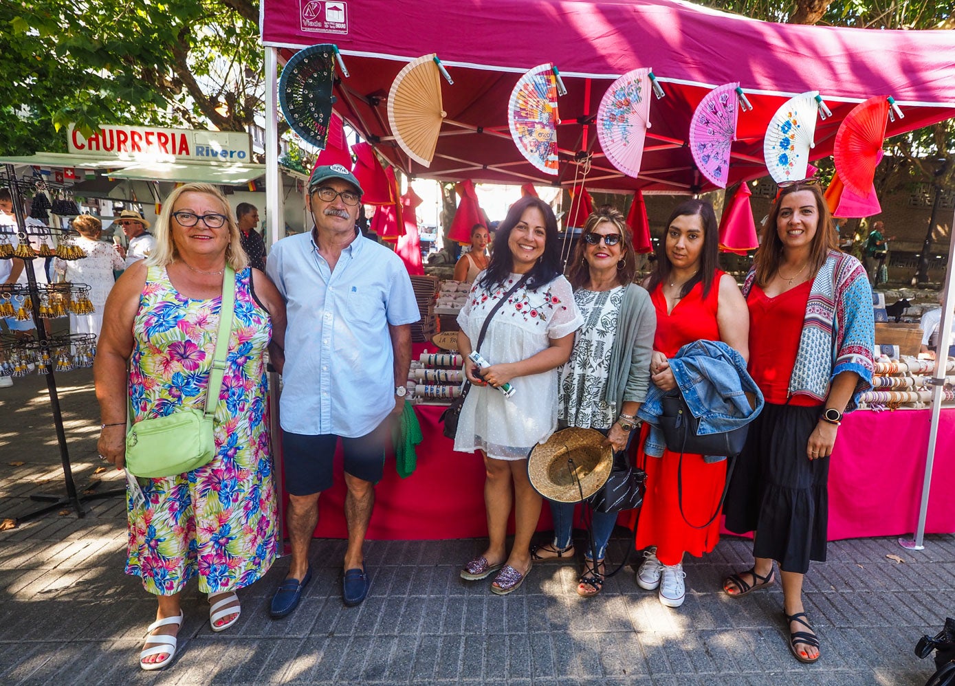 Carmen San Martín, Ángel Sierra, Tamara Díaz, Rosario Salvarrey, Estela García y Ruth Moraga.