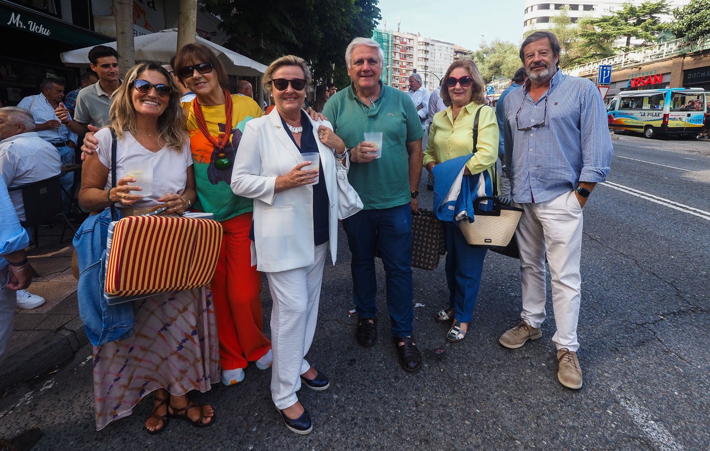 Natalia Suero, Valdi Herrera, Mónica Palazón, Luciano Vega, Lola Lavín y Fernando Álvarez.