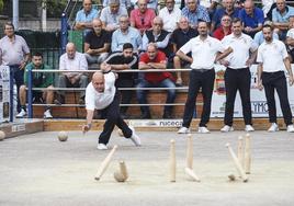 Foto de archivo de Jesús Salmón, de Camargo, en un partido a mediados de julio.