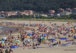 Playa Trengandín de Noja.