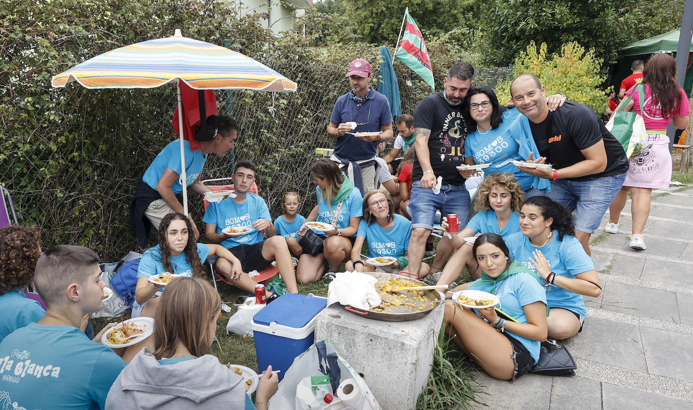 Todos pudieron disfrutar de un plato de paella.