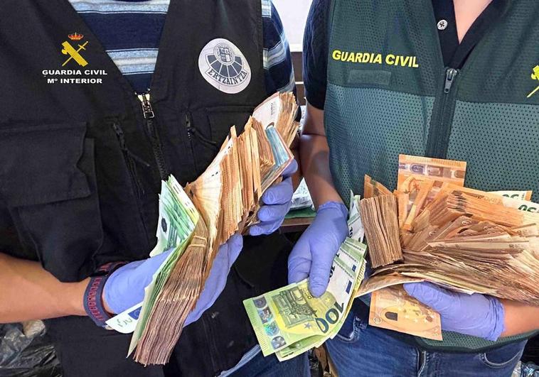 La operación de la Guardia Civil, en imágenes