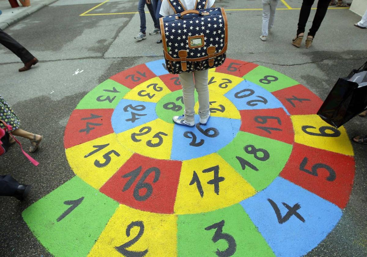 La vuelta al cole más cara y con menos niños