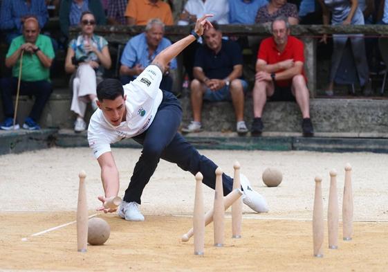 Víctor González, ganador del Memorial Juan Álvarez.