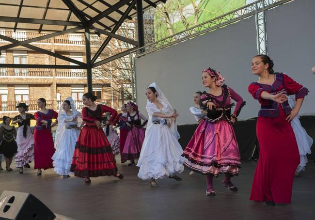 Escuela de Danza «Dantea»